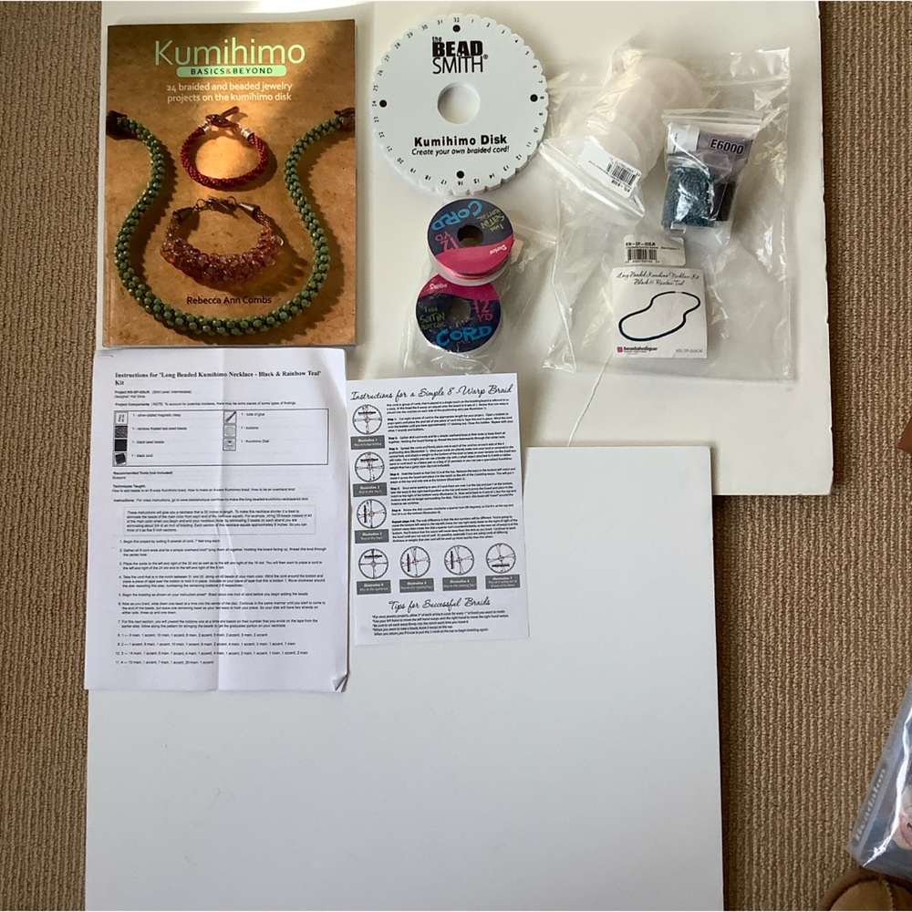 Hobby? Are you into BEADING? One bracelet, one necklace. Kits & extra beads. - Picture 3 of 13